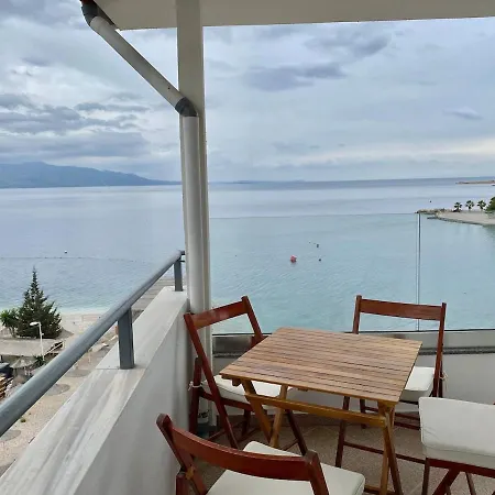 Cyan Skies Apartment Sarande